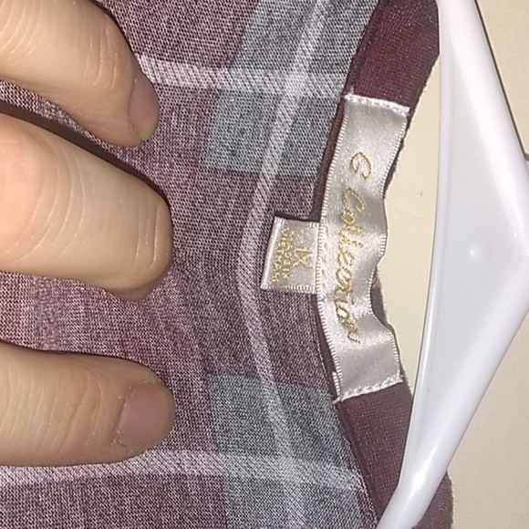 Long sleeve button up blouse - Picture 2 of 2